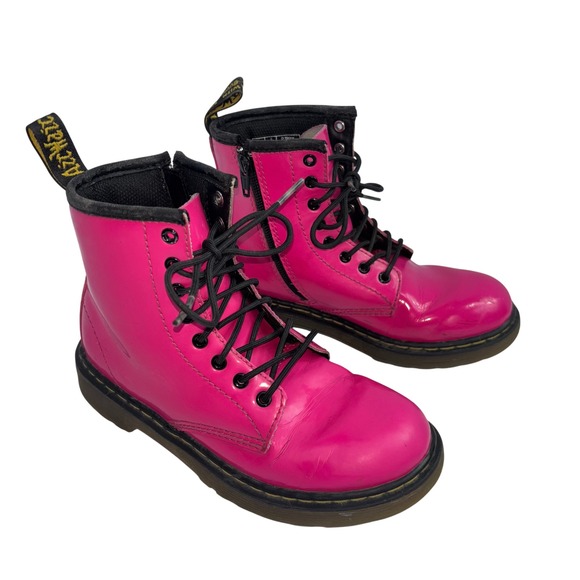 Dr Martens Delaney Hot Pink Patent Leather Zip Up Boots Girls Size US 2 UK 1 - Picture 1 of 7